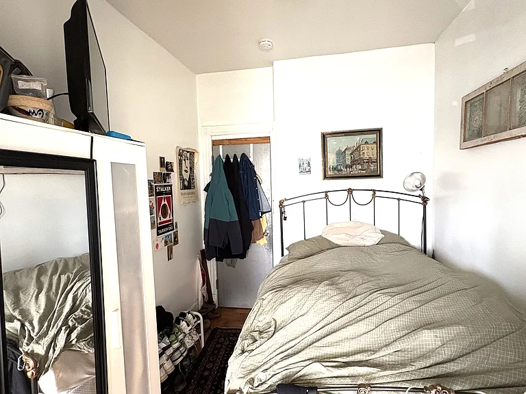 18 Tonnele Ave #B — Photo 23