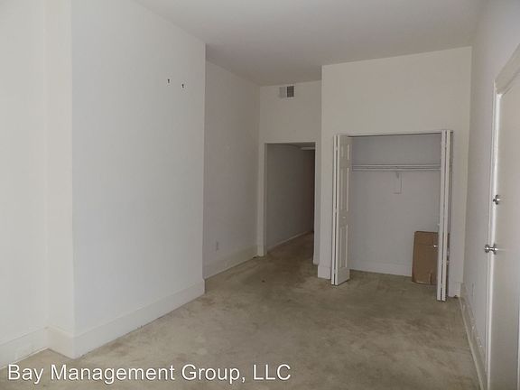 3rd image of 1816 Saint Paul St APT 101