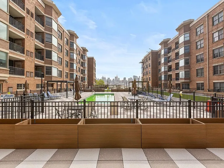 22 Avenue At Port Imperial #506 — Photo 3