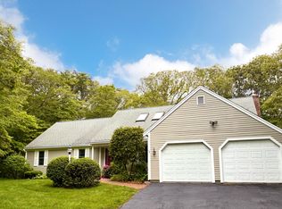 160 Coachman Ln, West Barnstable, MA 02668