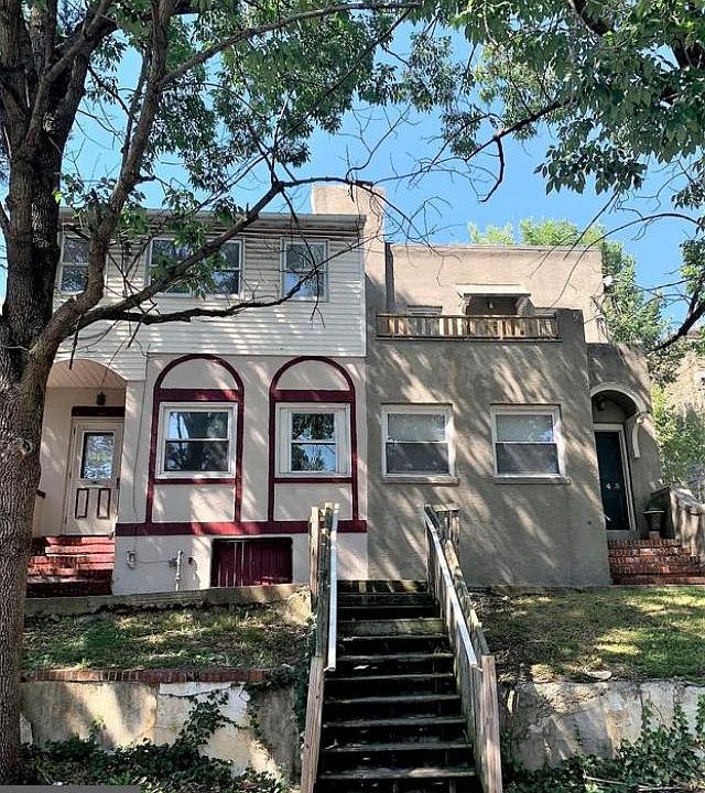 2nd image of 1543 Perkiomen Ave