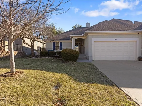 4125 SW Homestead Dr, Lees Summit, MO 64082