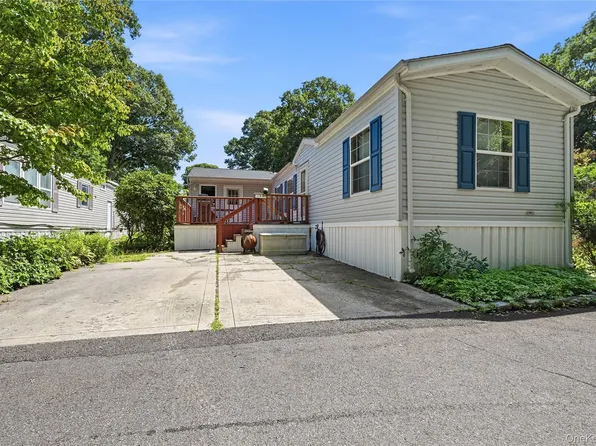 658-A11 Sound Avenue, Calverton, NY 11933