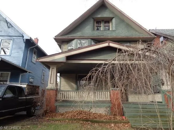 2032 W 89th St, Cleveland, OH 44102