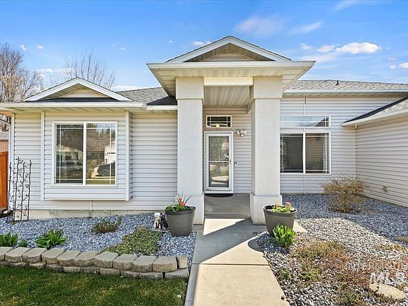 2nd image of 2558 N Rough Stone Pl