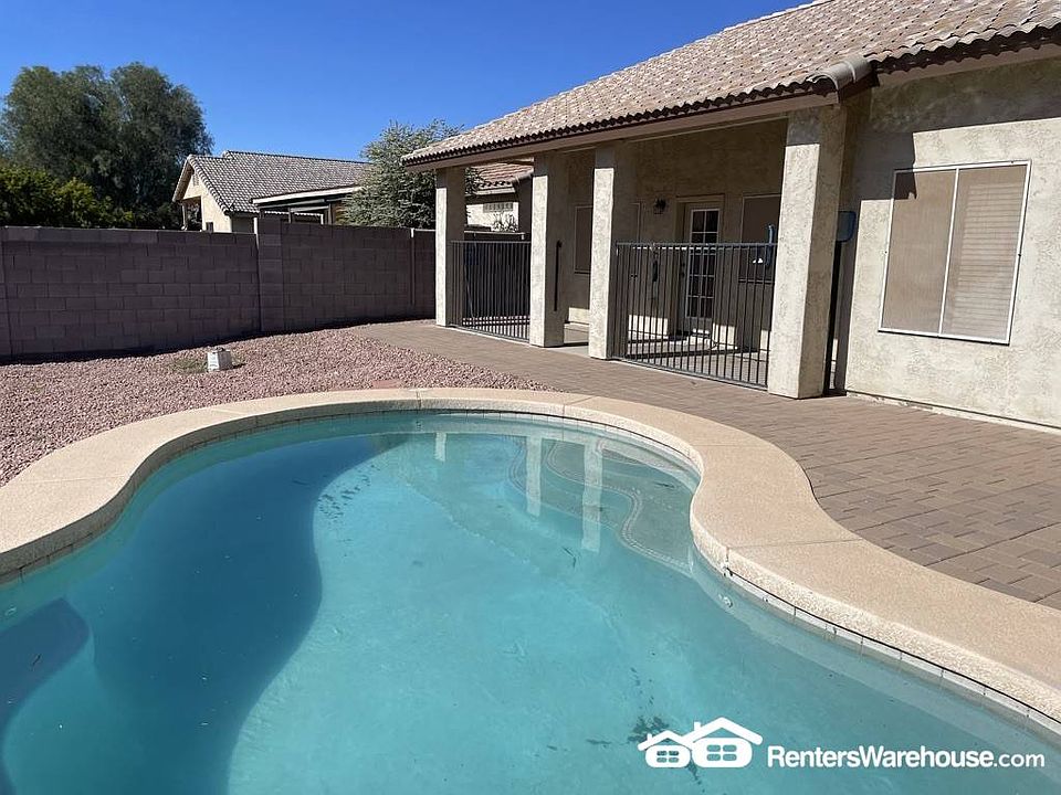 1st image of 3609 W Menadota Dr