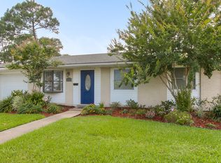 812 Matador Dr, Gretna, LA 70056