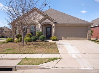1916 Gayla Creek Dr, Little Elm, TX 75068