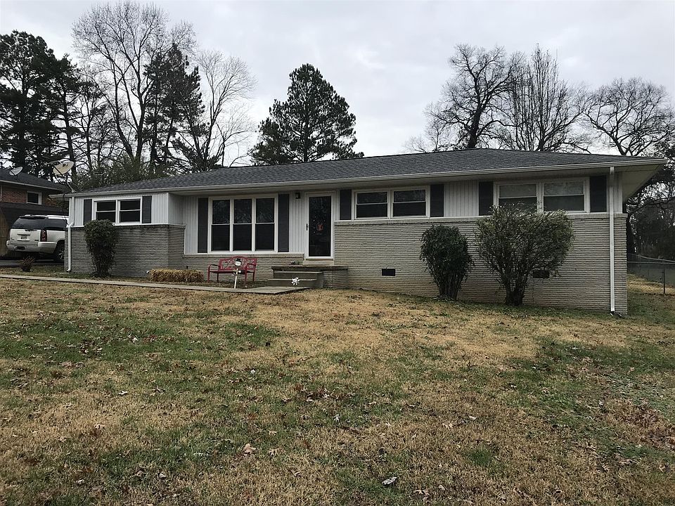1st image of 126 Horseshoe Dr