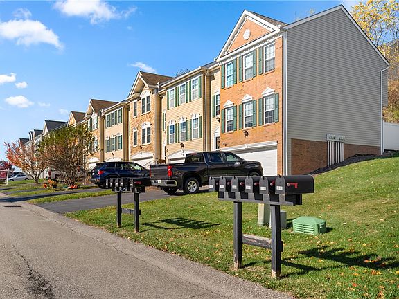3rd image of 2307 Flint Dr #212-C