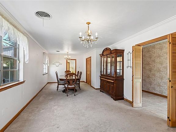 3rd image of 4005 Ferran Dr