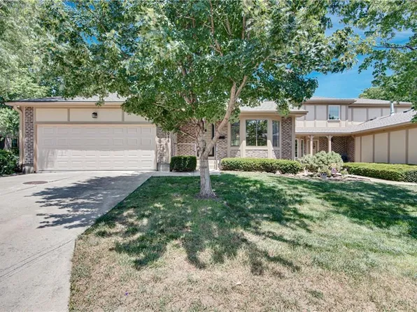11016 W 96th Ter, Overland Park, KS 66214