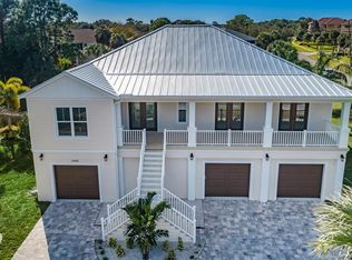 1445 Riverside Dr, Tarpon Springs, FL 34689