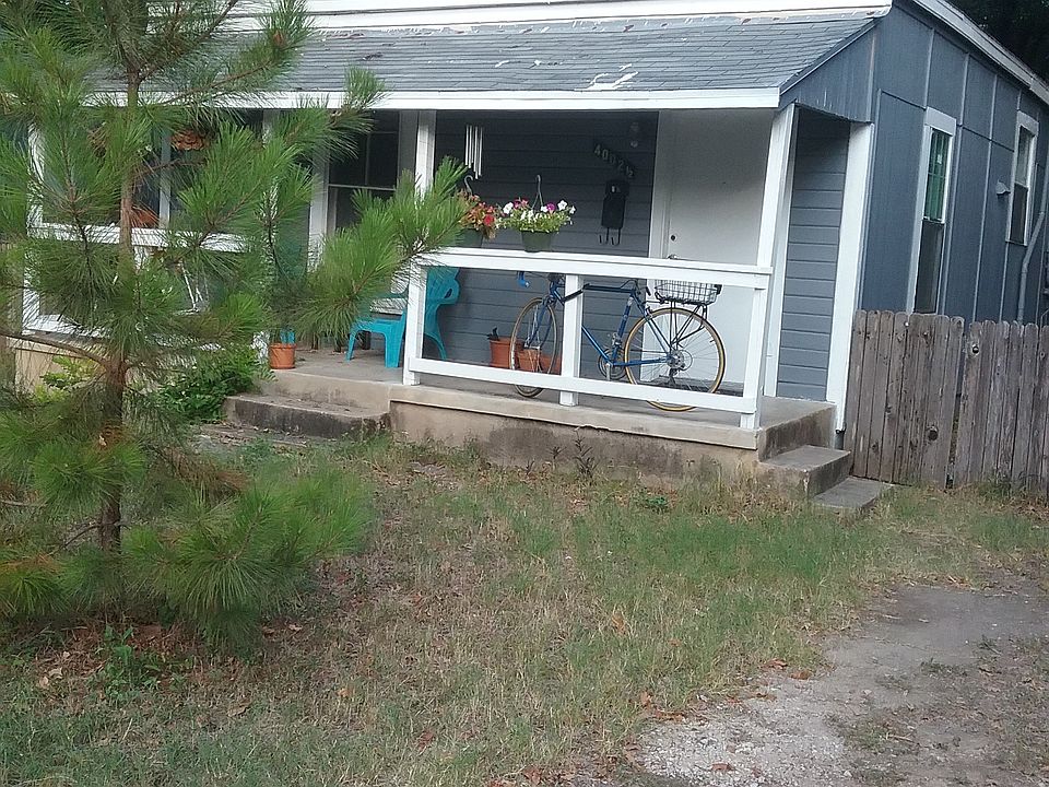 1st image of 4002 1/2 Avenue B