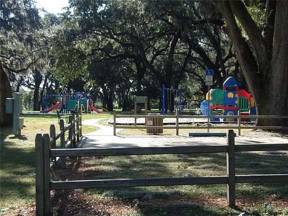 11 Acre Park 