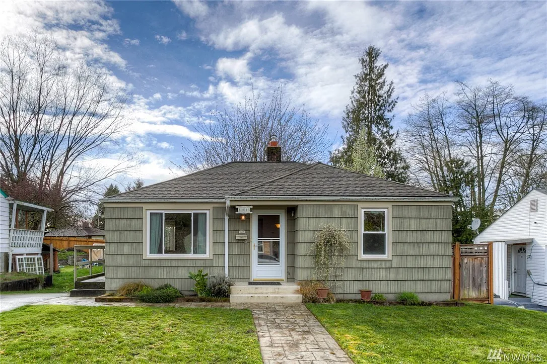 13015 7th Ave S photo 1