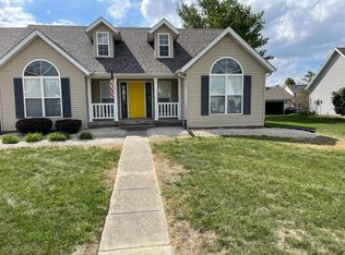 726 S Meadow Song Ct, New Palestine, IN