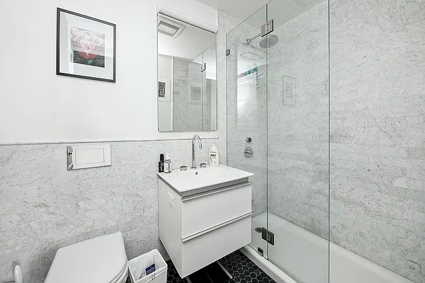 Rented by REAL New York | media 7