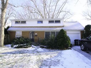 3362 Pendleton St, Cuyahoga Falls, OH 44221