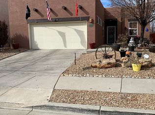 4002 Sandia Vista Ct, Santa Fe, NM 87507