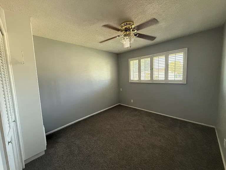 6201 Carter Ave — Photo 16