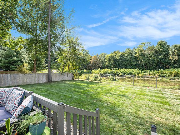 3rd image of 8134 Black Forest Dr