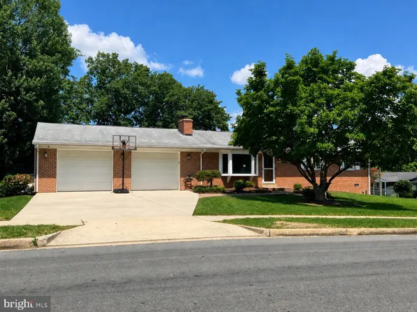 10812 Carol St, Fairfax, VA 22030