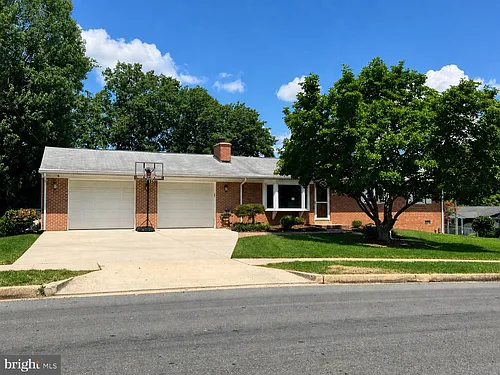 10812 Carol St Photo 1