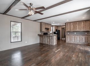 37 Riverside Ln, Huntsville, TX 77320