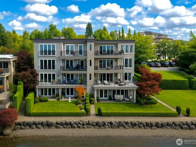 115 Lake Avenue W #102, Kirkland, WA, 98033