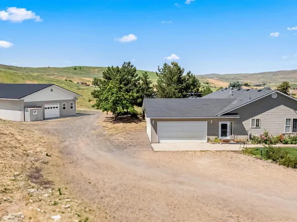 1715 Striker Ln, Weiser, ID 83672