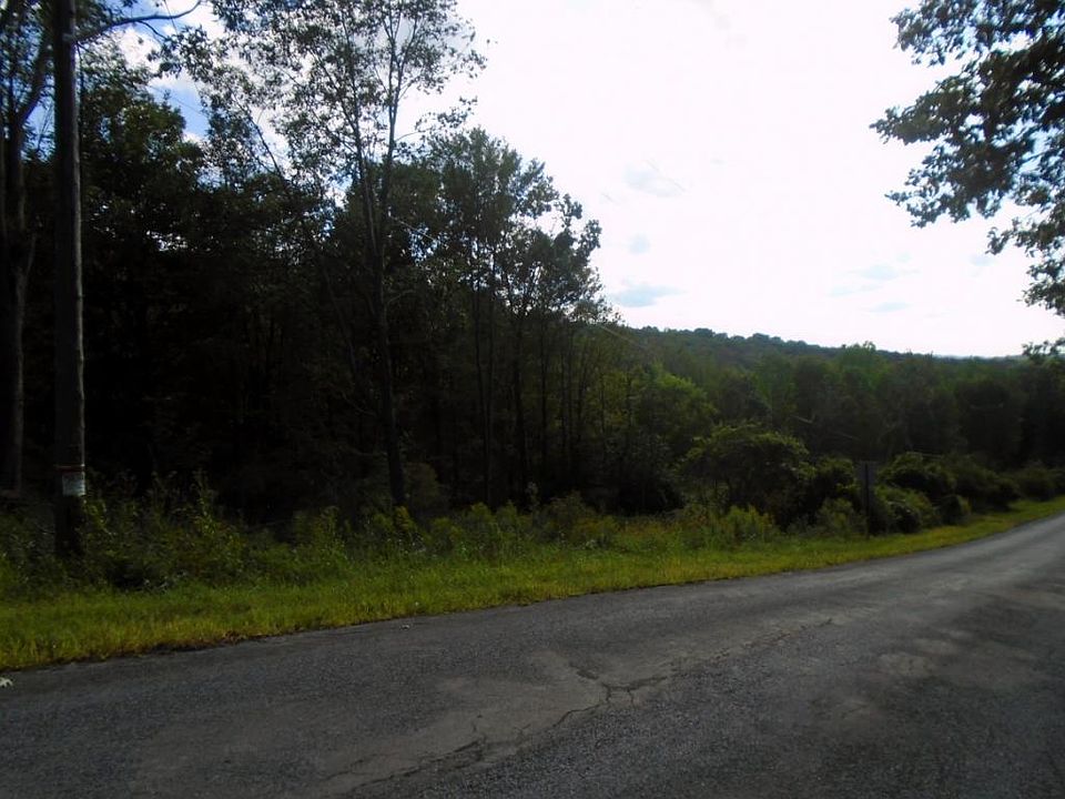 2nd image of 258 Felters Rd