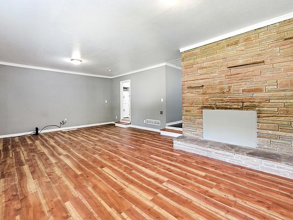 Sun-filled step-down family room