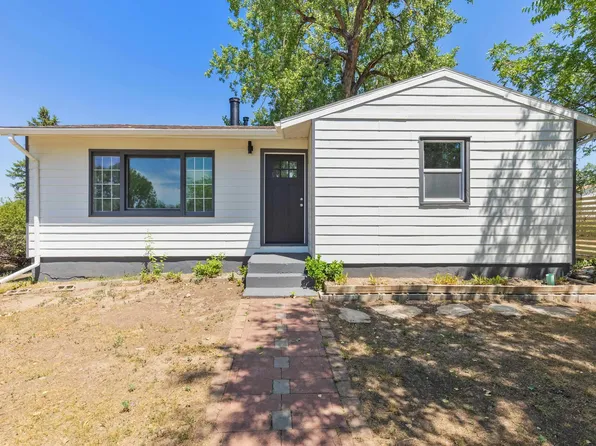 3950 Twilight Dr, Rapid City, SD 57703