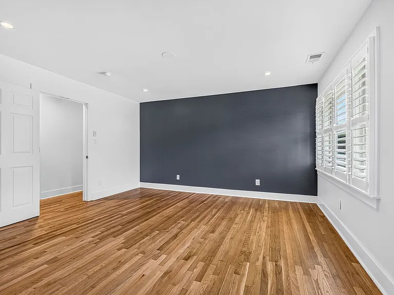 1118 Browning Rd — Photo 36