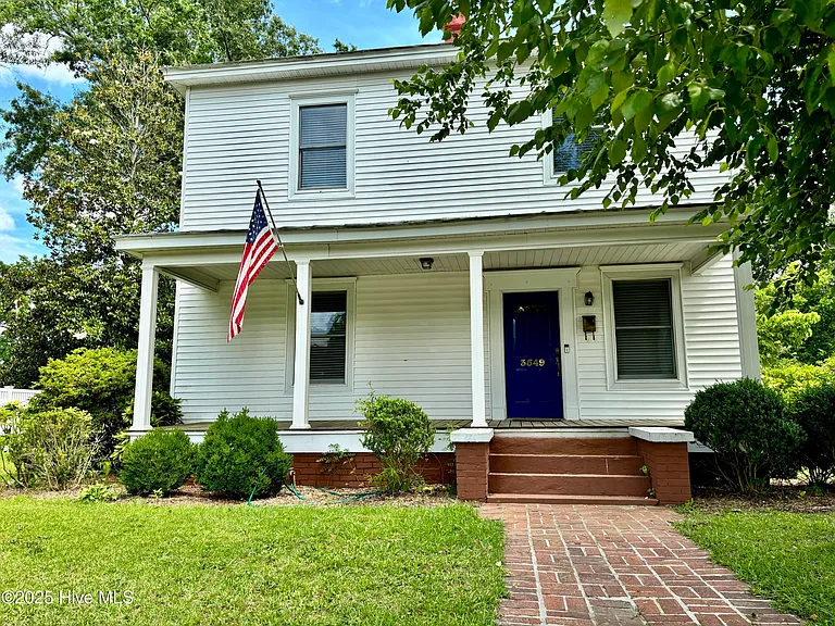 3549 N Main St — Photo 1