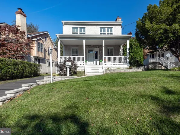 40 Evergreen Ave, Broomall, PA 19008