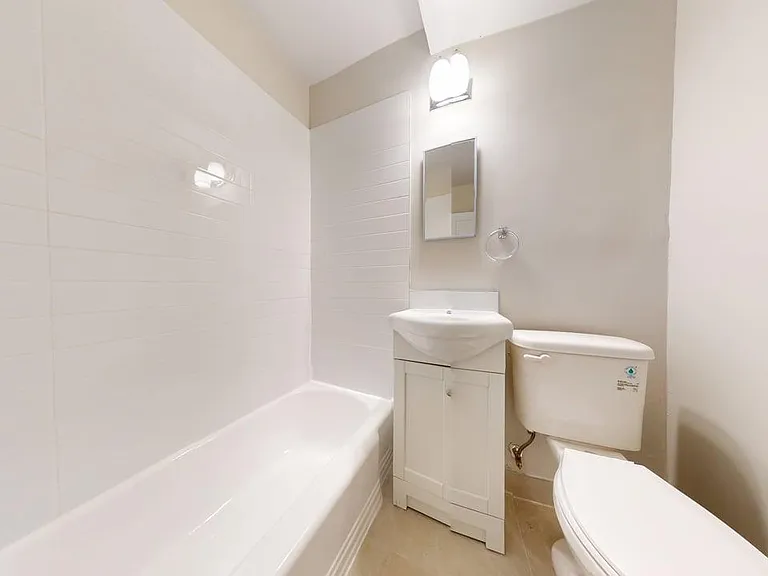 362 McArthur Ave #388-390 — Photo 14