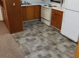 880 20th St APT 2, Marion, IA 52302