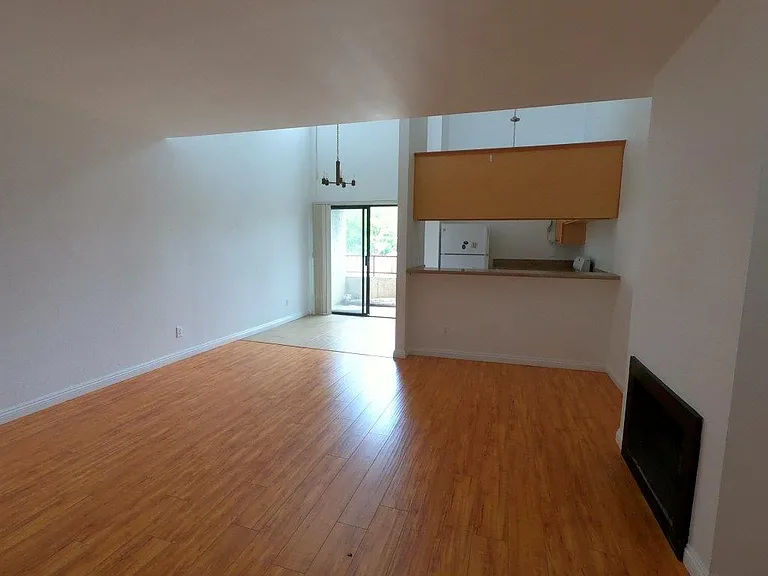 9849 Tabor St #215 — Photo 9