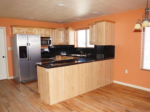 5th image of 4609 Barcelona Cir
