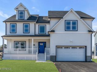 4 Potters Court, Bayville, NJ