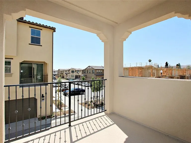 21038 Cornerstone Dr — Photo 24