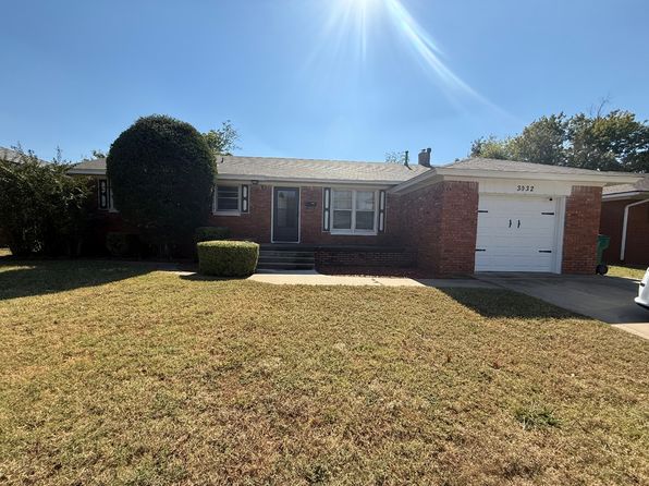 3032 NW 67th St