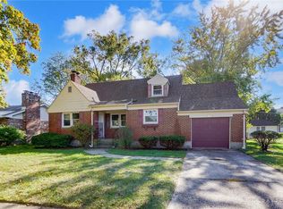 930 Lawnwood Ave, Dayton, OH 45429