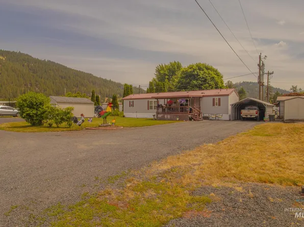 112 143rd St, Orofino, ID 83544