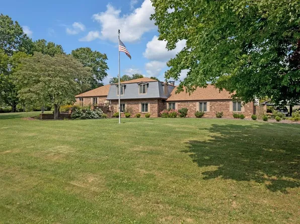 19652 McCray Dr, Abingdon, VA 24211
