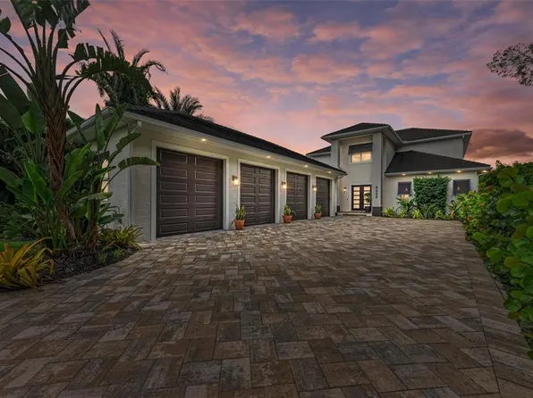 6452 Riverside Dr, Punta Gorda, FL 33982