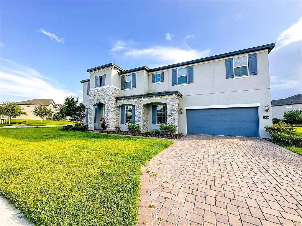 6 bed, 4.0 bath, 4194 sqft, $3,990 — Photo 4