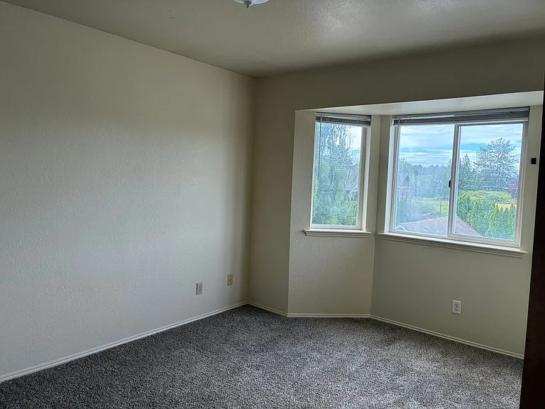 3400 E College Way — Photo 7